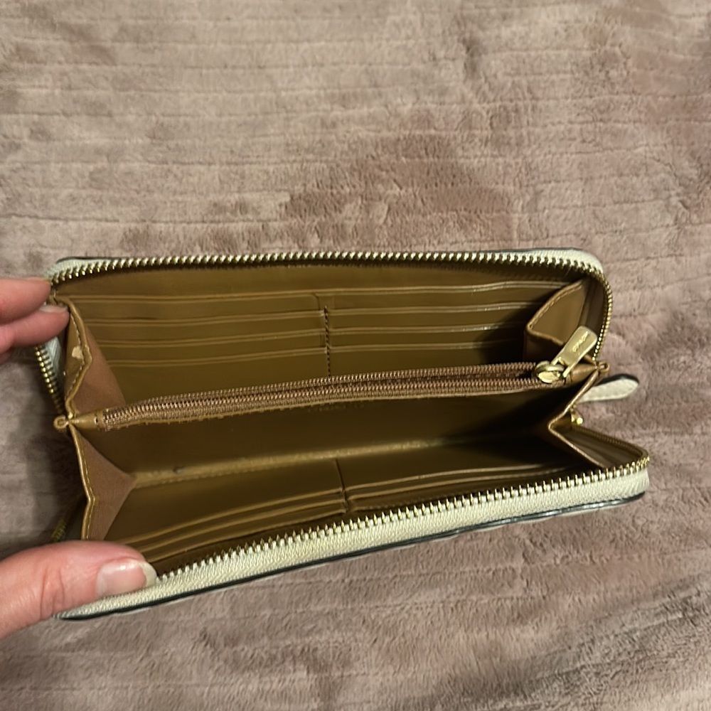 Coach wallet - Picture 2 of 2
